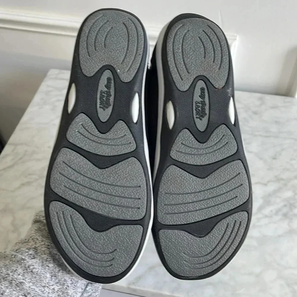 Easy Street Sport Women Mollie Slip On Sneaker Flats- Black - Picture 5 of 5